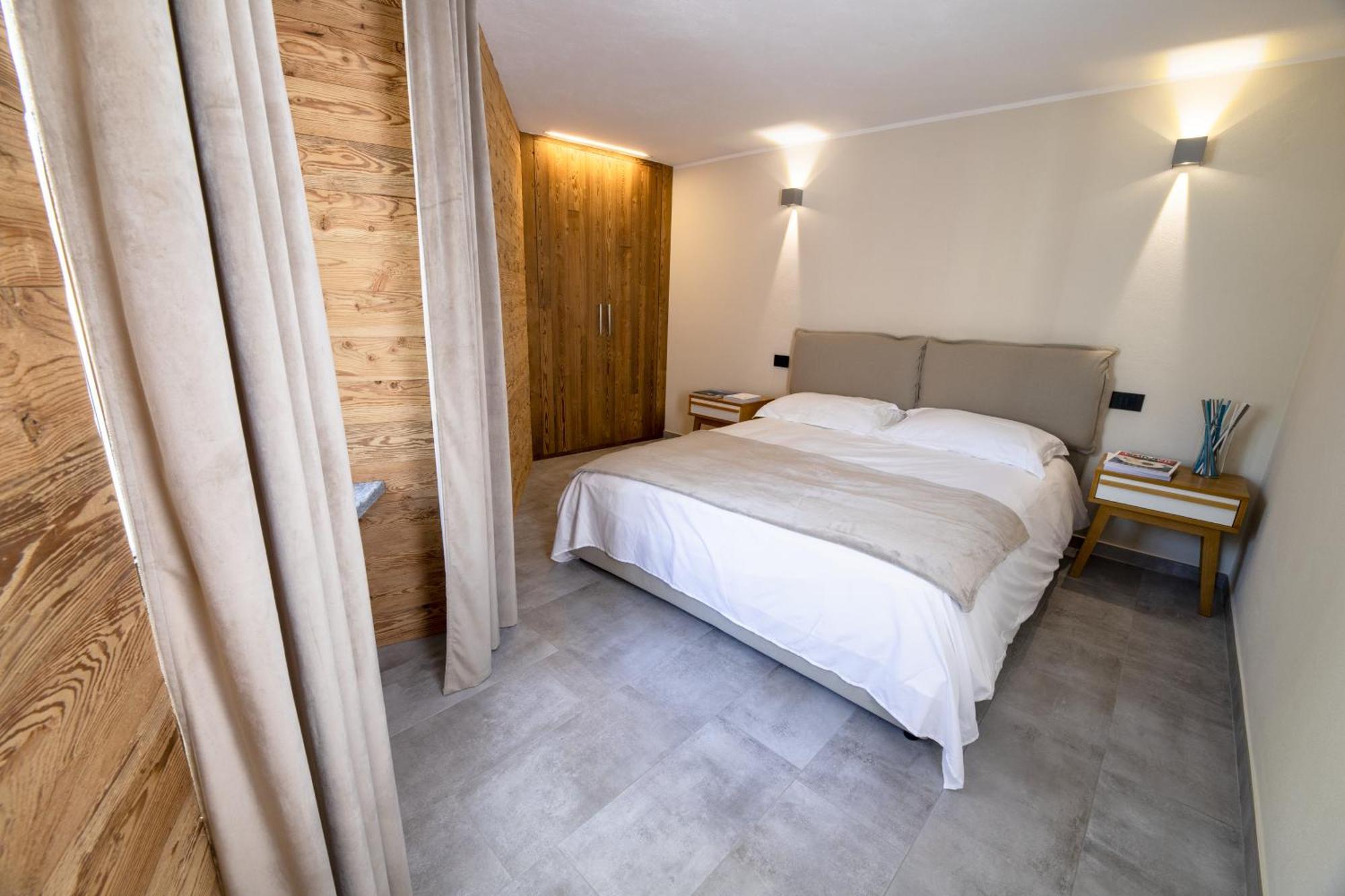 Fenat Aparthotel Introd Ngoại thất bức ảnh